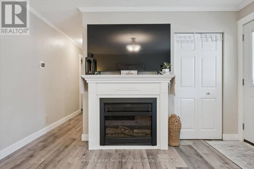 16 Argyle Drive, Guelph, photo 8