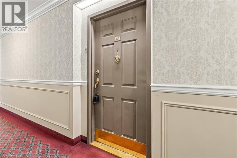 5070 PINEDALE Avenue Unit# 302, Burlington, photo 7