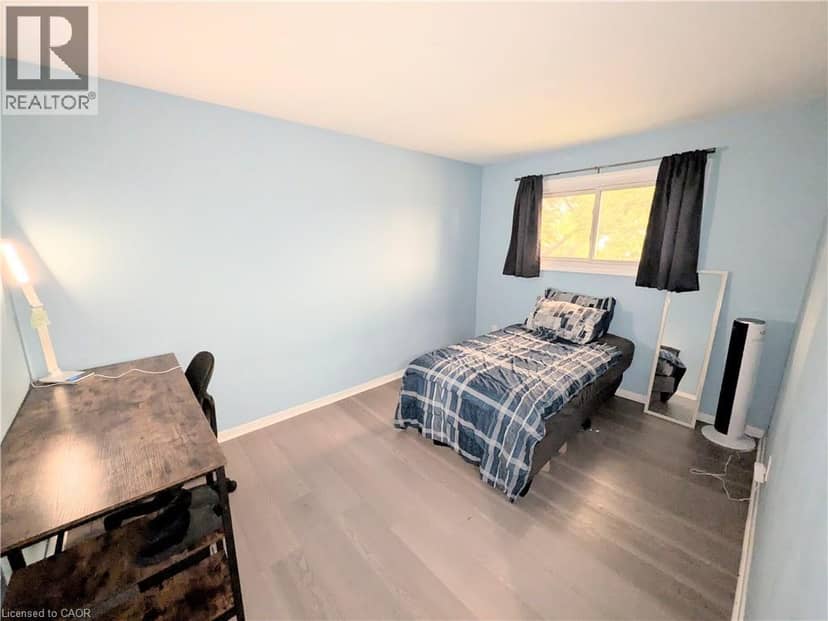 22 RIVERDALE Drive Unit# 1 — photo 14 of 24