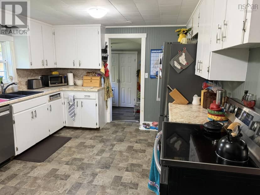 19 River Road — photo 14 of 26