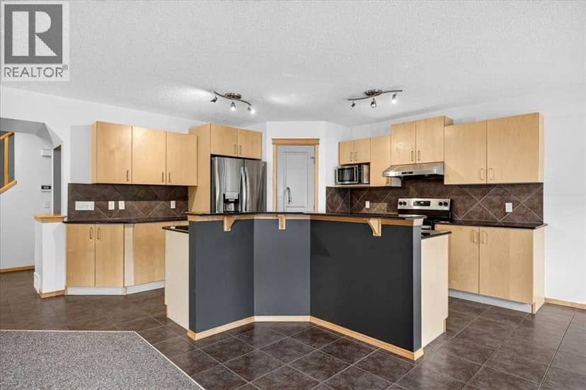 177 Royal Birch Terrace NW — photo 9 of 40