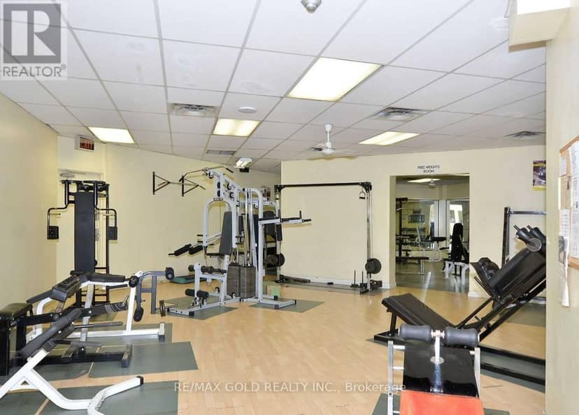 1603 - 390 Dixon Road, Toronto, photo 2