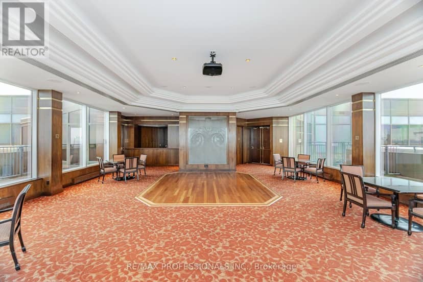 4203 - 1 Palace Pier Court — photo 31 of 40