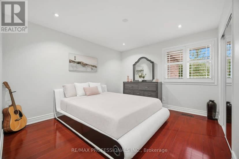 4 McFadden Drive — photo 32 of 40