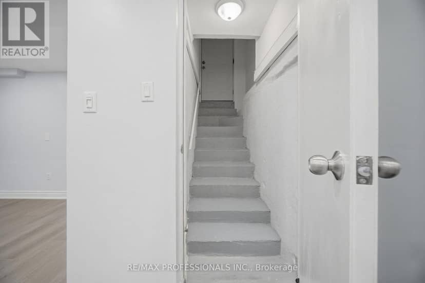 4 McFadden Drive — photo 40 of 40
