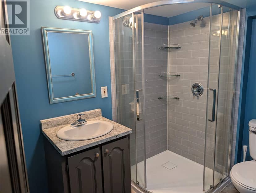 28 Barter's Hill Place — photo 17 of 17