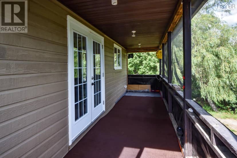 27 Riverview Drive, Bridgewater, photo 6