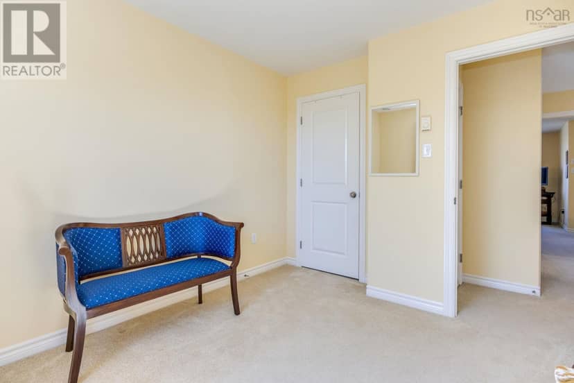 76 Outrigger Crescent — photo 35 of 40