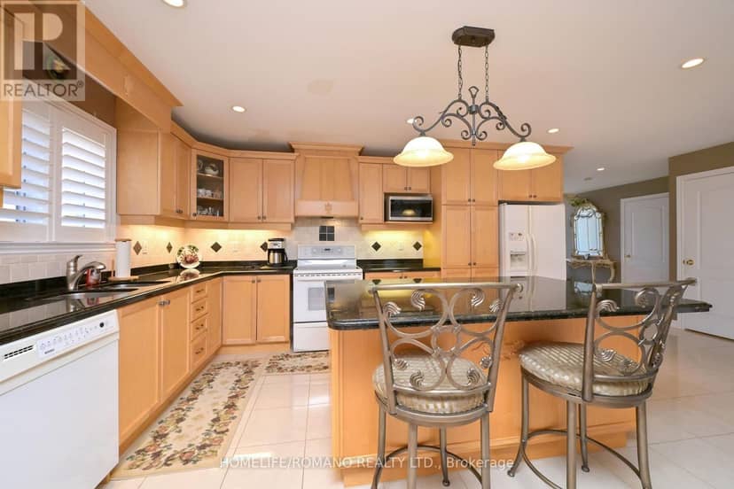 1052 Greenhill Avenue — photo 14 of 36