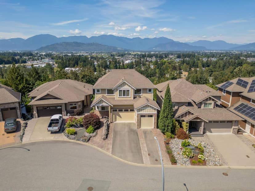 45365 MAGDALENA PLACE, Vedder Mountain, Cultus Lake