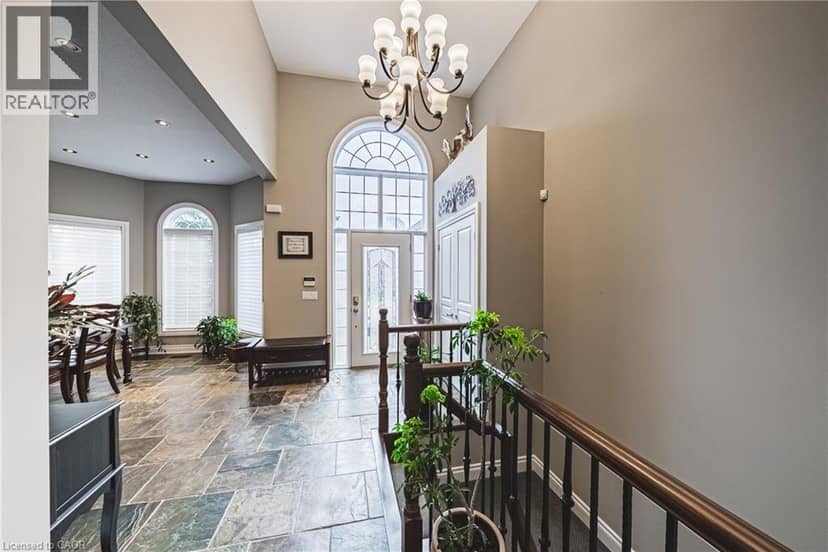 137 PINEHILL Drive, Stoney Creek, photo 8