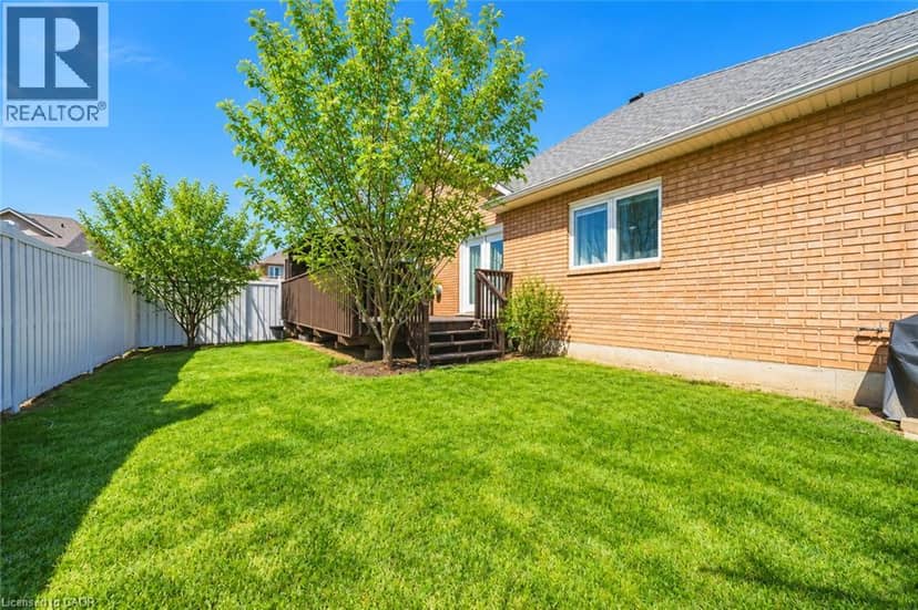 137 PINEHILL Drive — photo 37 of 39