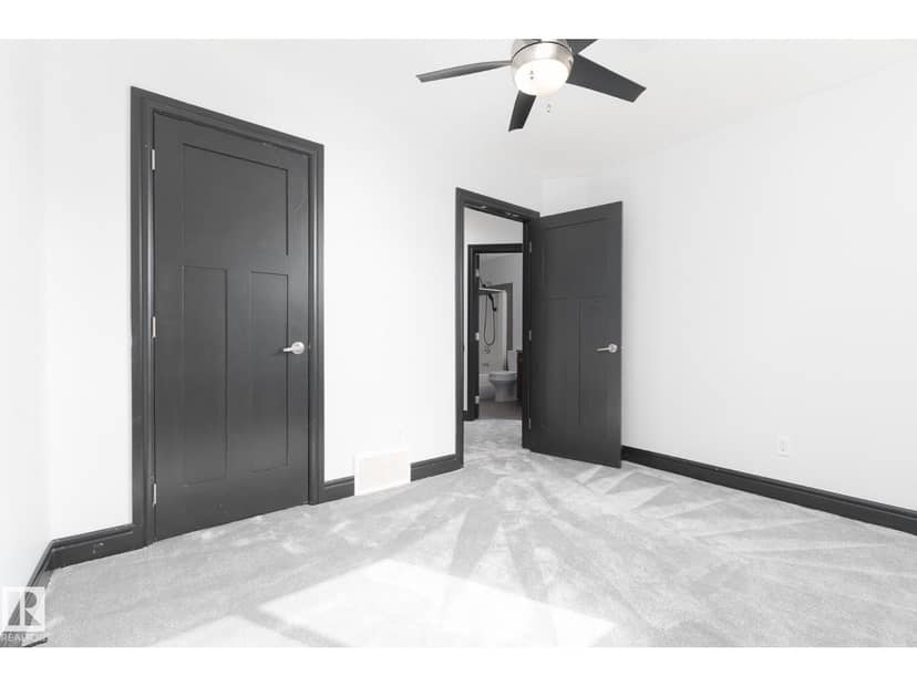 71 Greenbury Cr — photo 40 of 40