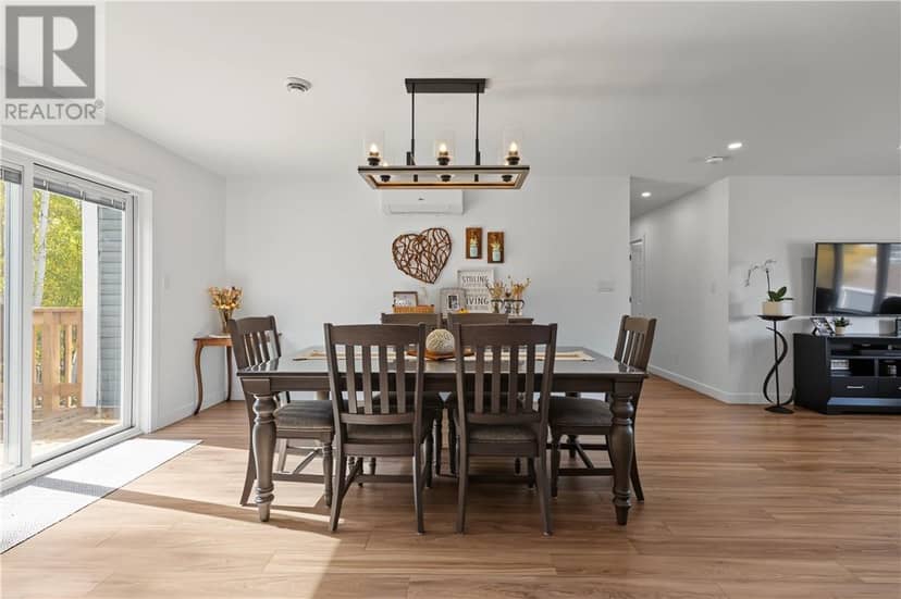 974 Highway 17 E — photo 9 of 40