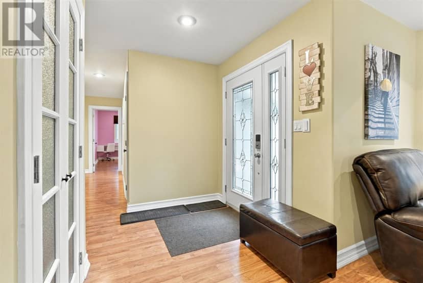 173 Youngfox RD, Blind River, photo 5