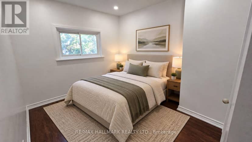 46 Collins Crescent — photo 8 of 20