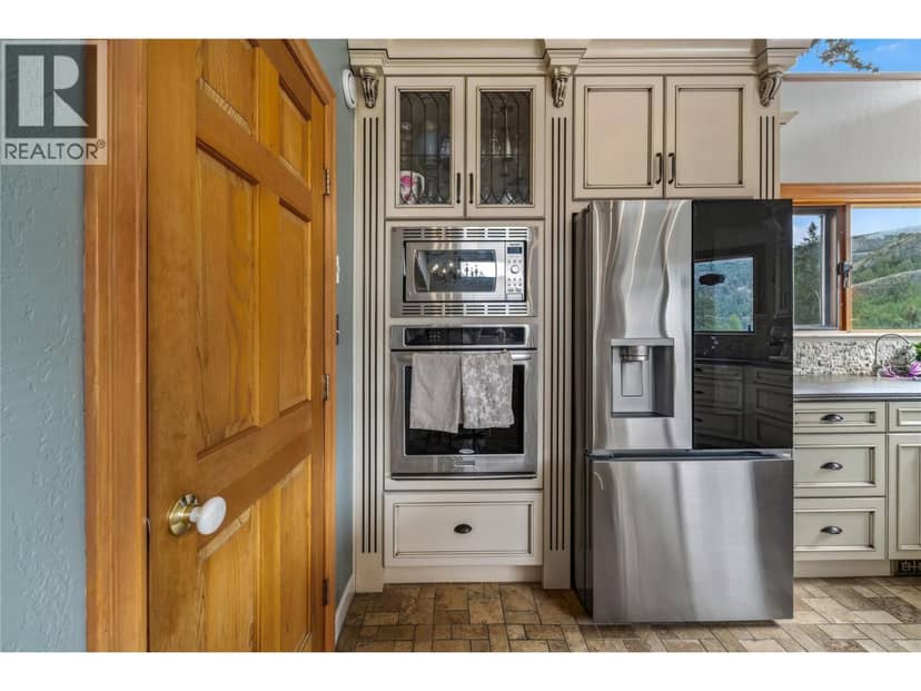 758 McMurray Road, Kaleden, photo 7