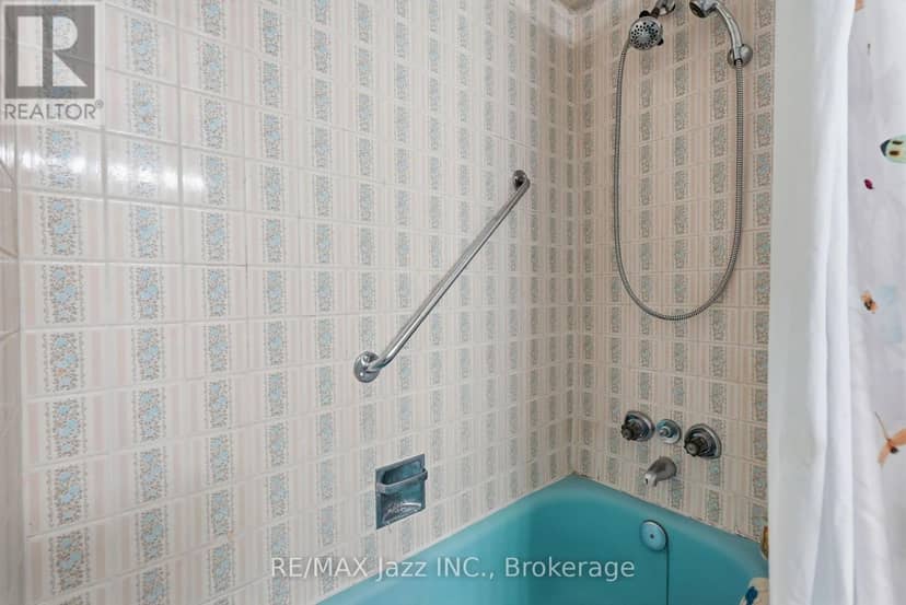 346 Conlin Road E — photo 25 of 40