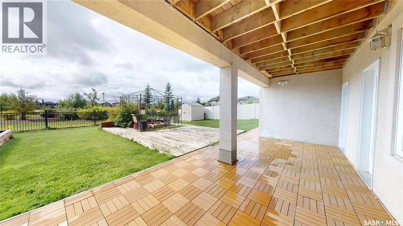 242 Whalley CRESCENT — photo 38 of 40
