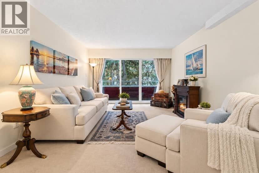 206 250 W 1ST STREET, North Vancouver