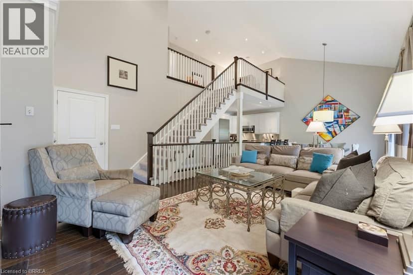 68 FAIRVIEW Drive Unit# 3 — photo 4 of 40