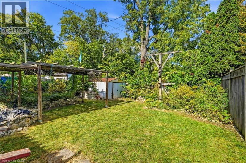 42 SANDERSON Street — photo 35 of 40