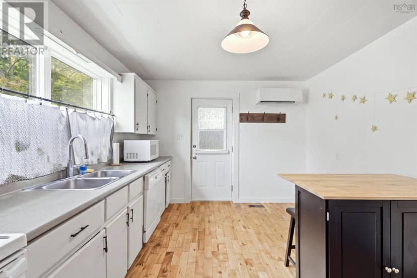9 Cedar Street — photo 15 of 30