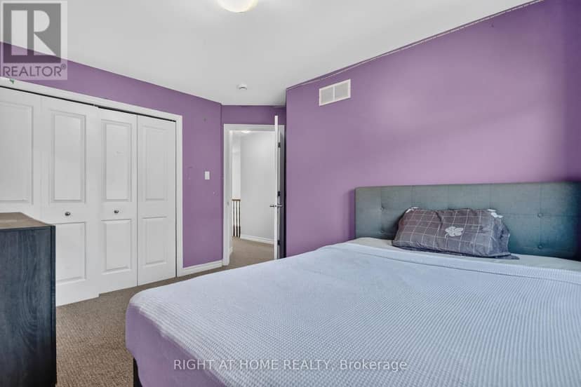 221 King Street — photo 20 of 30