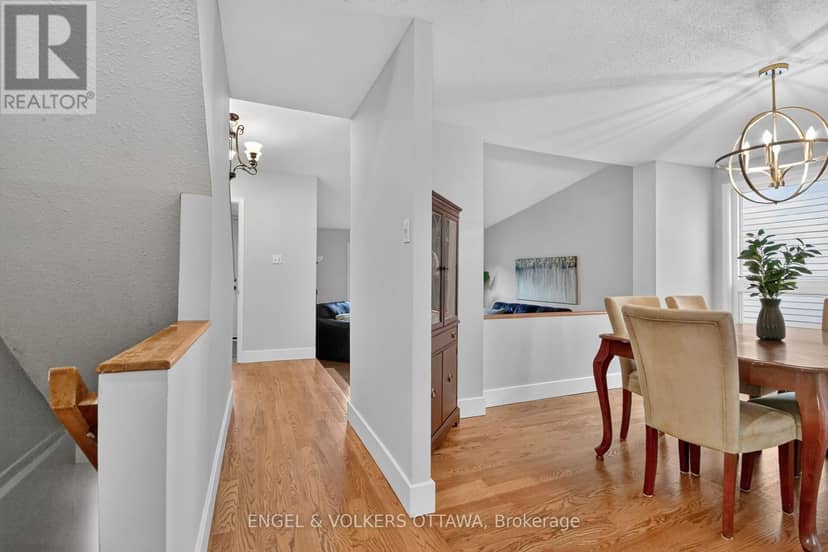 138 Sherway Drive — photo 9 of 40