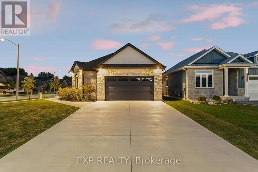 4242 Village Creek Drive, Fort Erie, photo 3