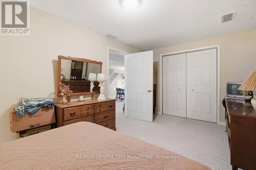 48 Ilderbrook Circle — photo 30 of 40