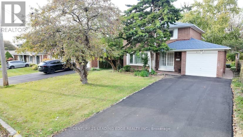 39 Waddington Crescent, Toronto, photo 2
