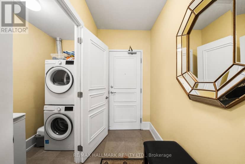 807C - 662 Sheppard Avenue E — photo 20 of 29