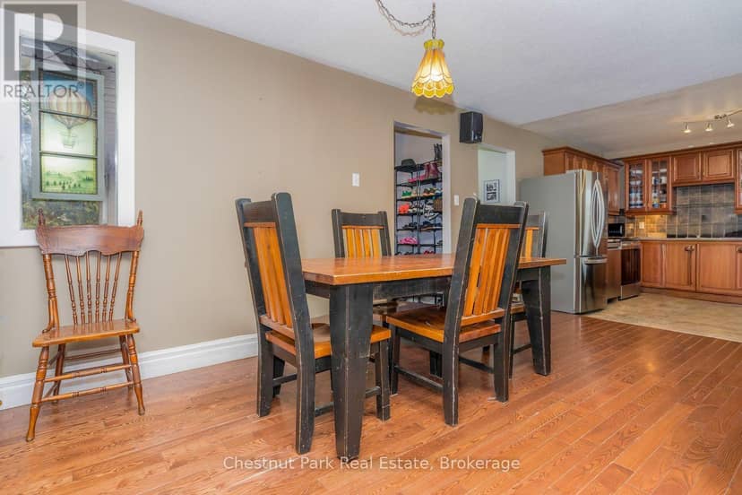 4 Parkside Avenue — photo 11 of 40