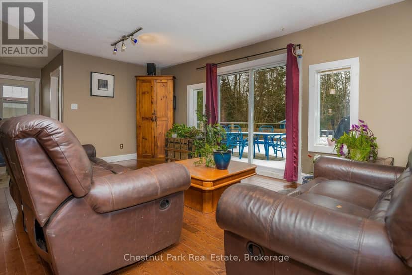 4 Parkside Avenue — photo 15 of 40