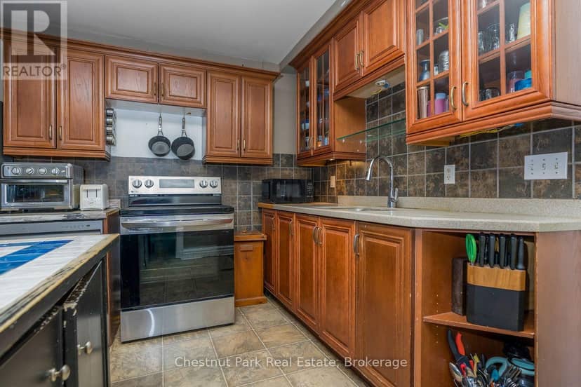 4 Parkside Avenue — photo 7 of 40