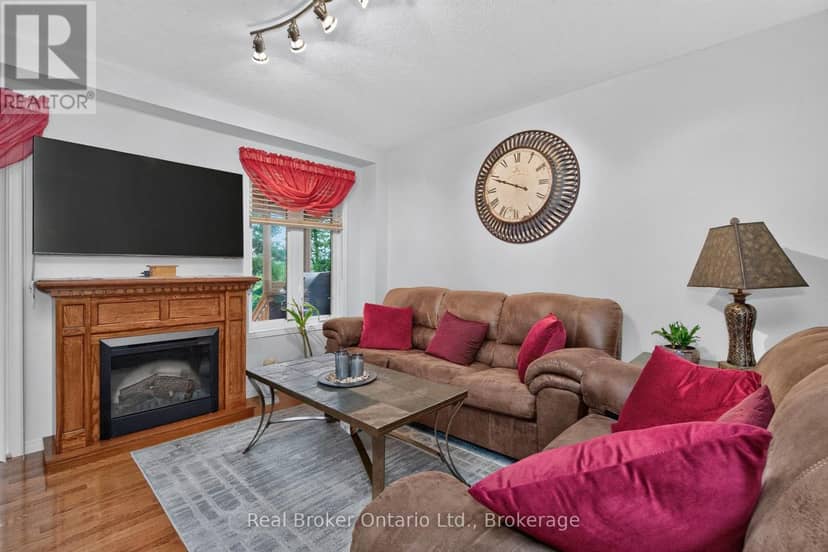 140 Southwinds Crescent, Midland, photo 6