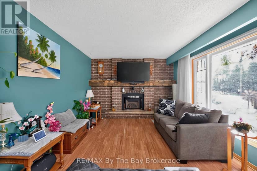439 Fifth Street, Collingwood, photo 7