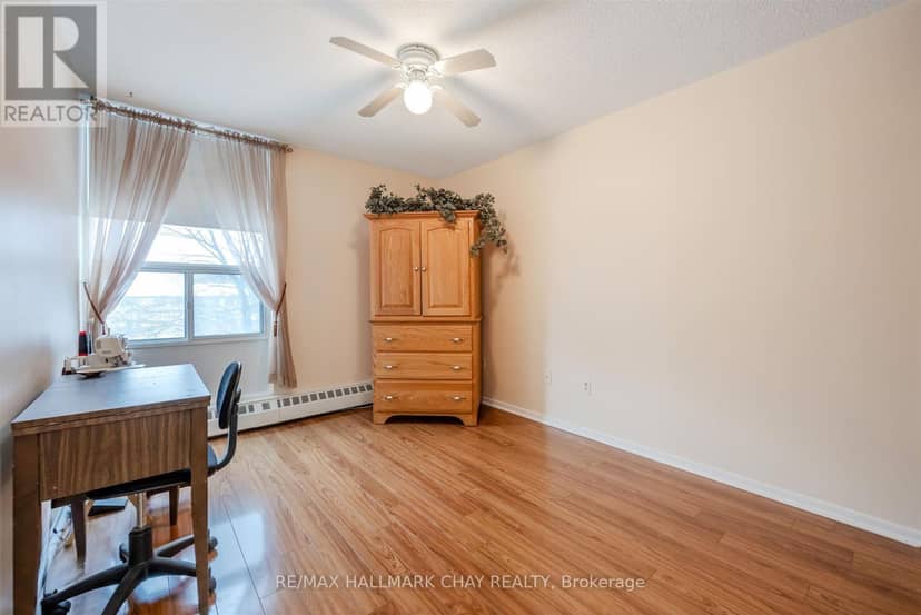 208 - 1210 Radom Street — photo 33 of 40