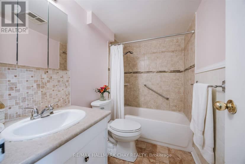 208 - 1210 Radom Street — photo 35 of 40