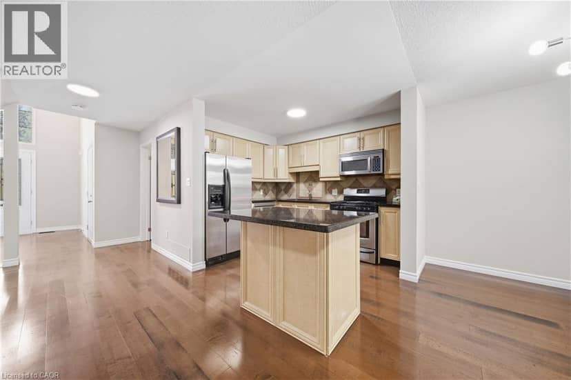 437 BEAVER CREEK Road — photo 14 of 40