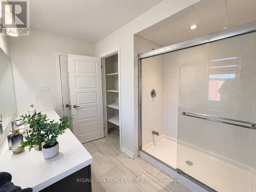 23 Routley Street — photo 13 of 21