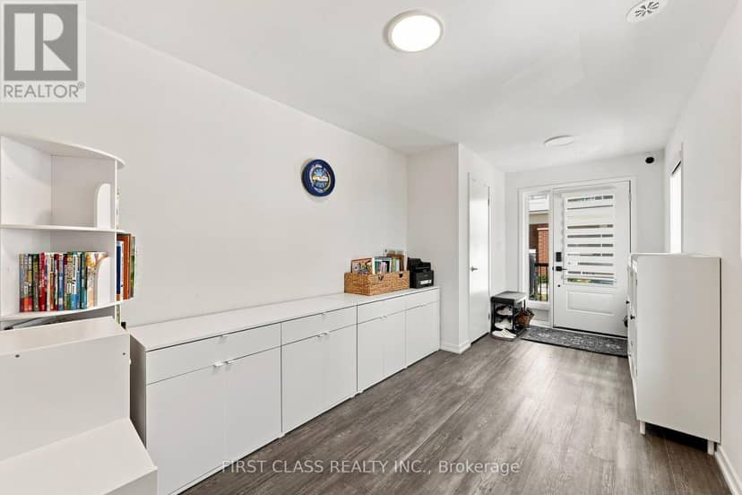 224 Matawin Lane — photo 4 of 30