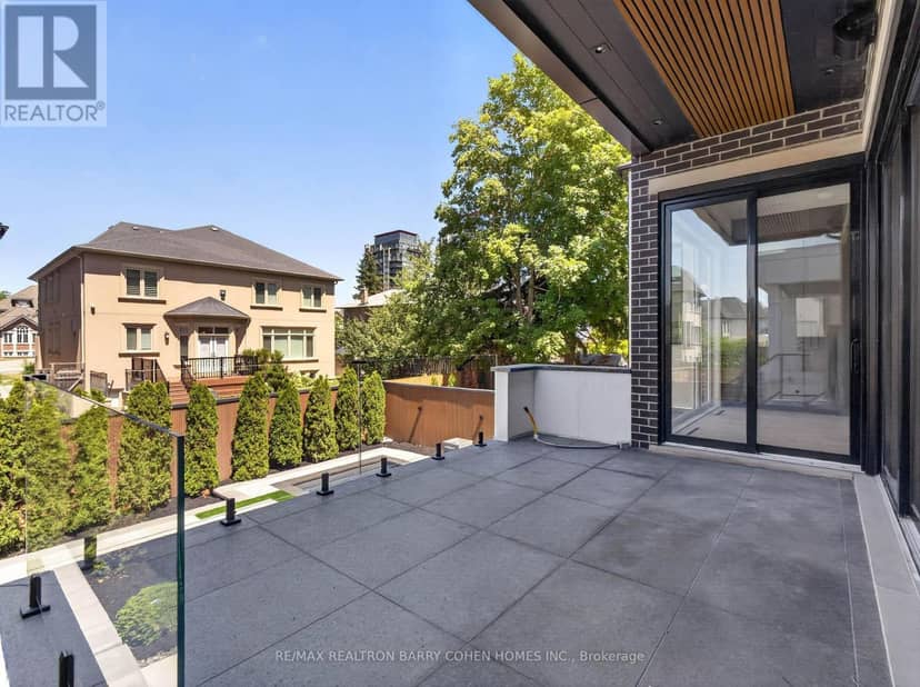 26 Clinton Drive — photo 13 of 40