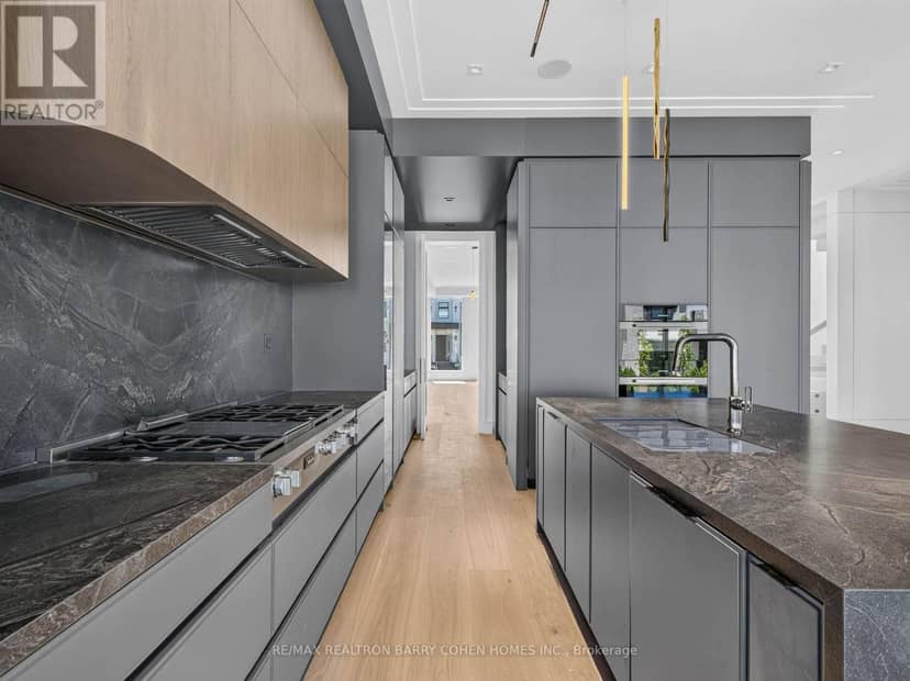 26 Clinton Drive — photo 9 of 40