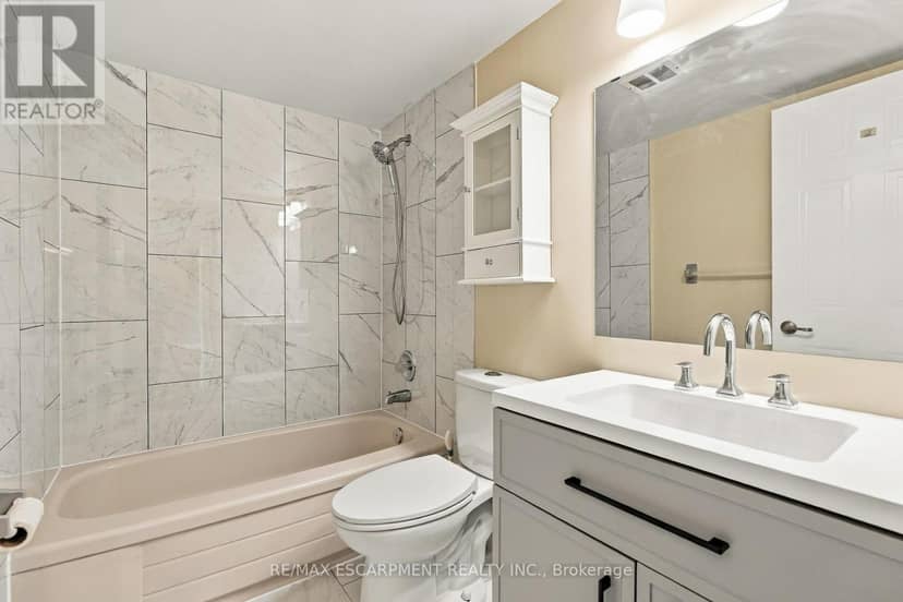 302 - 5070 Pinedale Avenue — photo 18 of 26