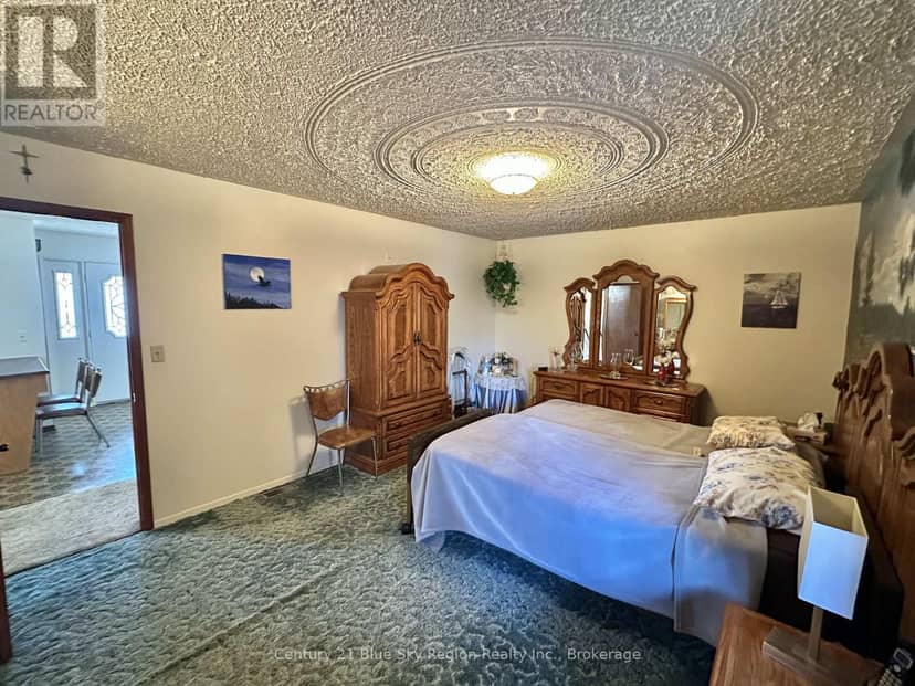 540 Bissett Street — photo 20 of 35