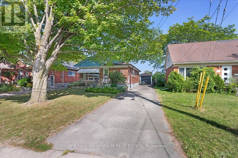 37 Radford Street — photo 2 of 40