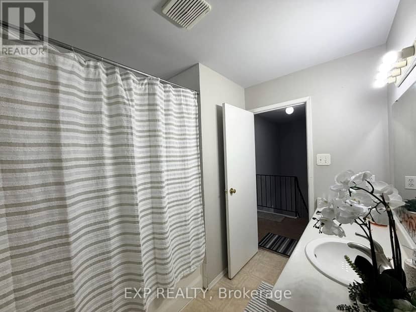 6 - 195 Ferguson Drive — photo 22 of 35