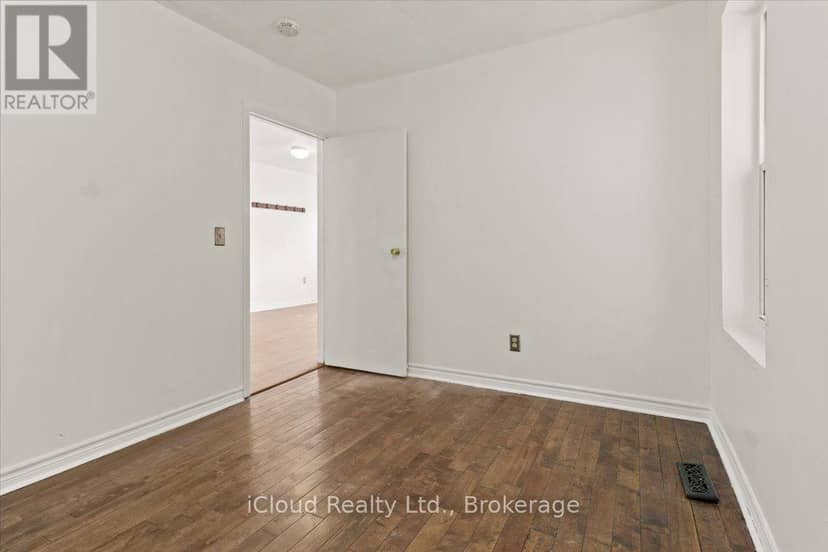 29 Biggar Avenue — photo 14 of 21